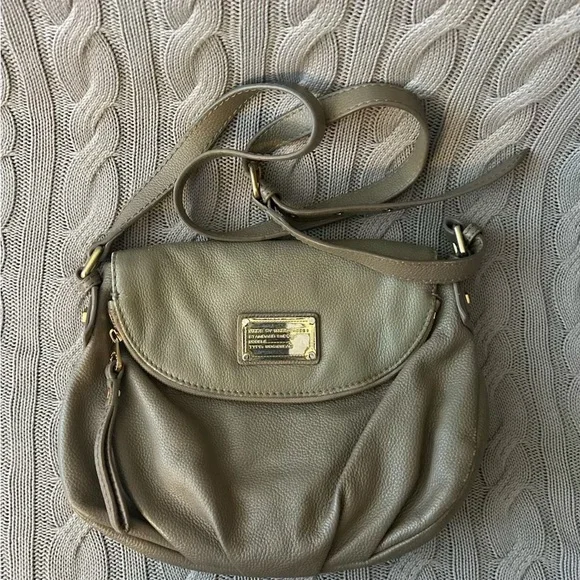 Marc Jacobs Crossbody Bag with Adjustable Strap - Picture 1 of 4